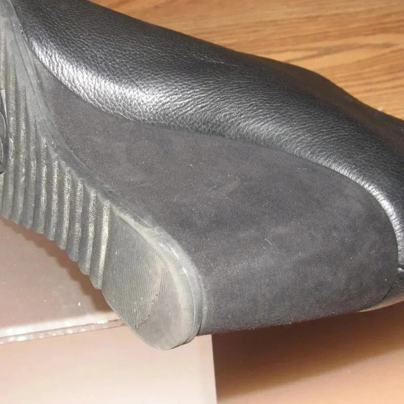 KORKS Haldor Wedge Platform Ankle Black Leather Booties Size 9.5M - Picture 5 of 6